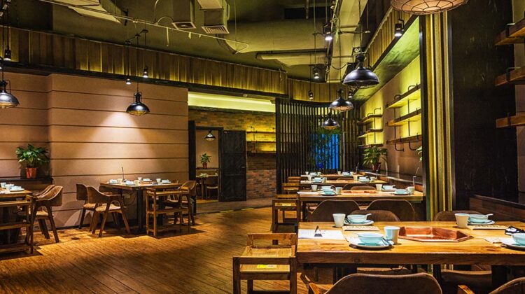 ابادة الحشرات فى الكافيهات والمطاعم